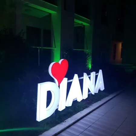 Diana Отель *