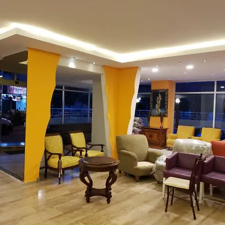Diana Hotel *